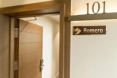 هتل ونتا با او اس