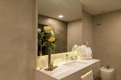 هتل ونتا با او اس