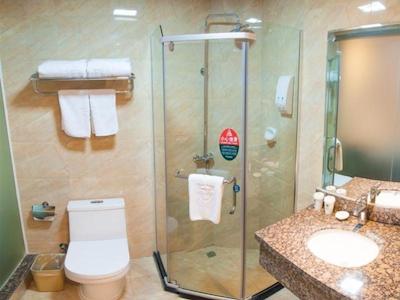 گرین تری این یورومکی کیمینگ یوئان بیزنس برانچ