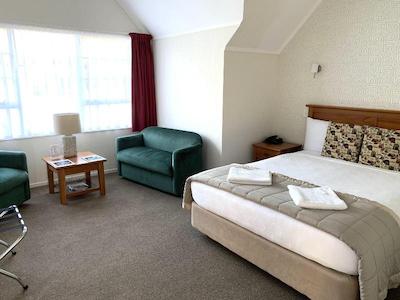 باکت تری لاج