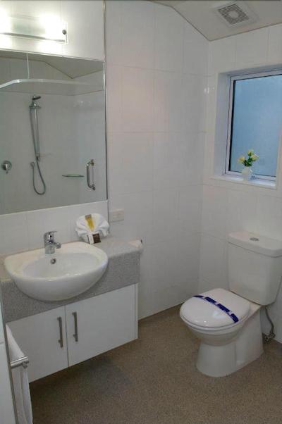 باکت تری لاج