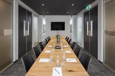 اوک ولینگتون هتل