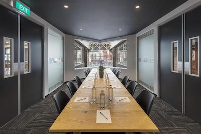 اوک ولینگتون هتل