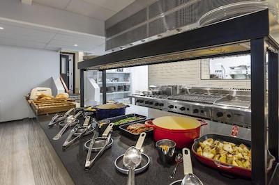 اوک ولینگتون هتل