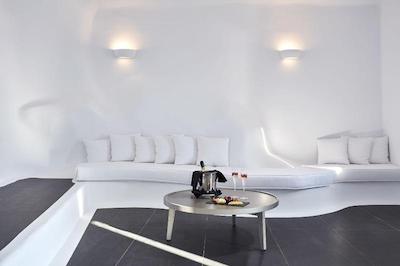 کاتیکیز کروماتا سانتورینی د لیدینگ هتلز آف