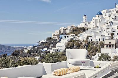 کاتیکیز کروماتا سانتورینی د لیدینگ هتلز آف