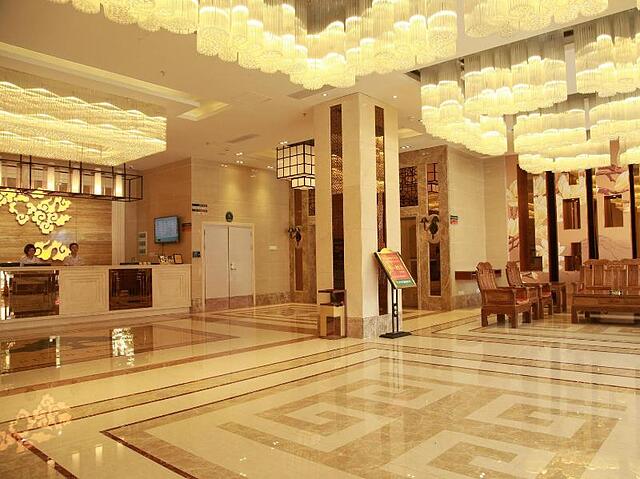 گرین تری این گوآنگدونگ هویژو چنجیانگ اینترسیتی