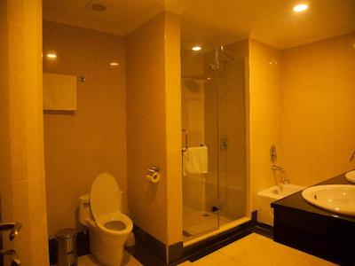 پیکاک آل سوئیتز