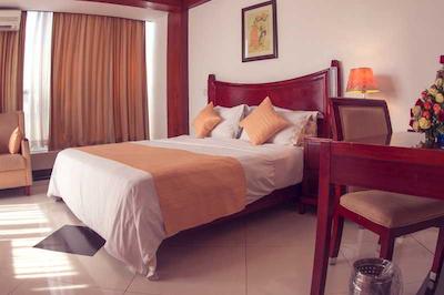 پیکاک آل سوئیتز