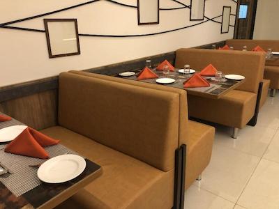 کیریاد هتل ویجایاپورا