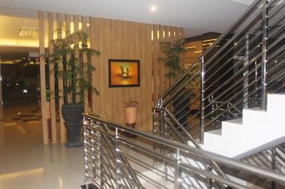 پریما اس آر هتل کونوشن