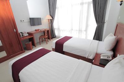 پریما اس آر هتل کونوشن