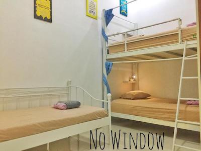 اوستیک هاوس