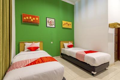 او وای او 1309 هتل شفیرا