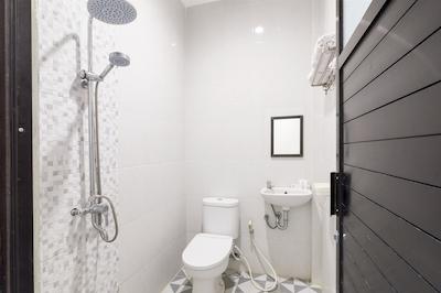 او وای او 1309 هتل شفیرا