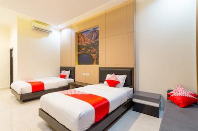 او وای او 1309 هتل شفیرا