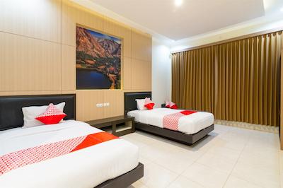 او وای او 1309 هتل شفیرا