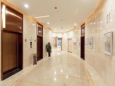 لاواندی هتلا جینینگ پارتی اسکول بیلدینگ