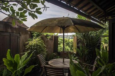 یابیکایو اکو بونگالوز