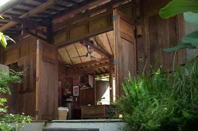 یابیکایو اکو بونگالوز