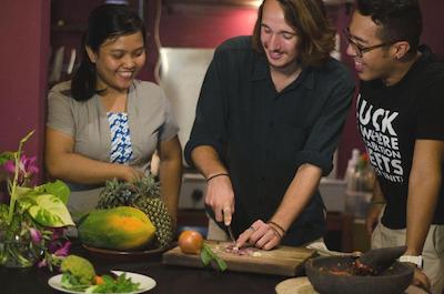 یابیکایو اکو بونگالوز