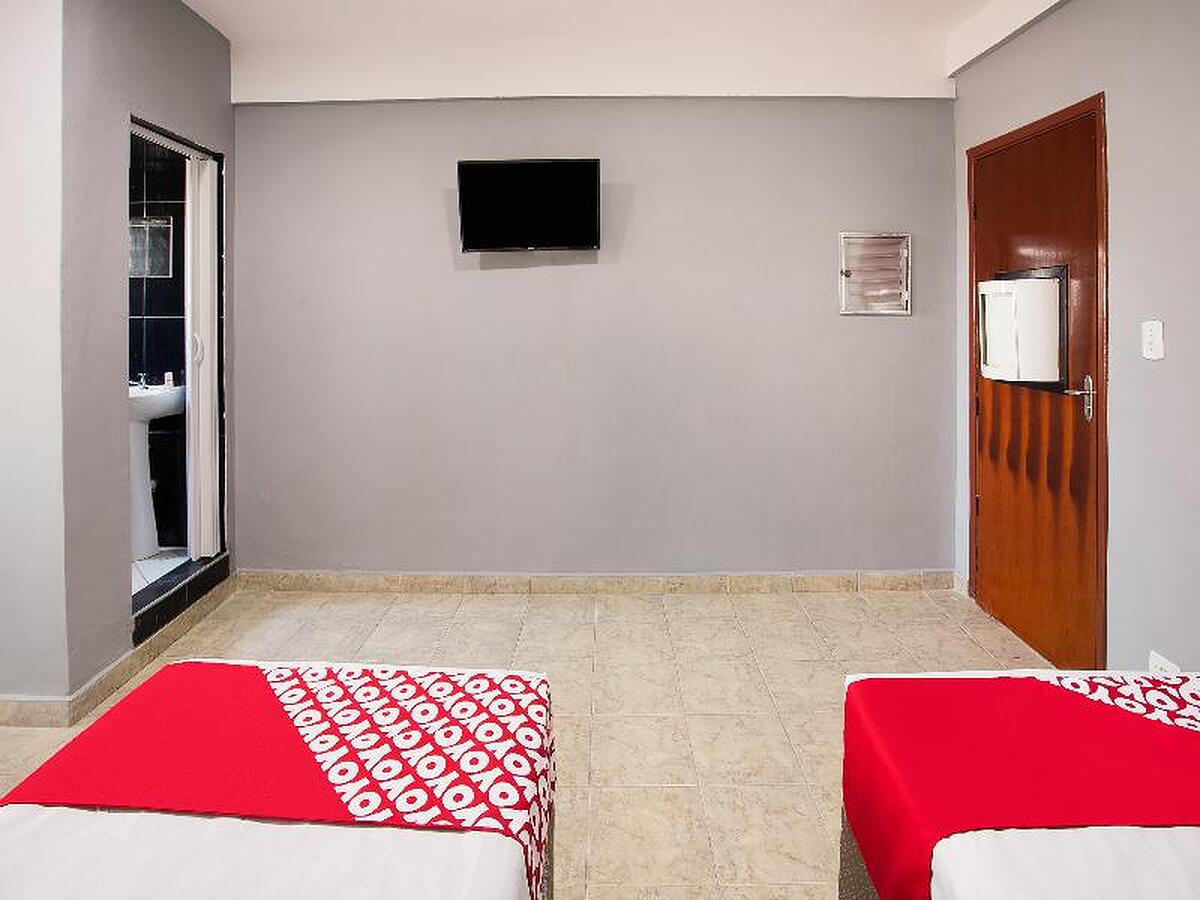 OYO Hotel Boneville