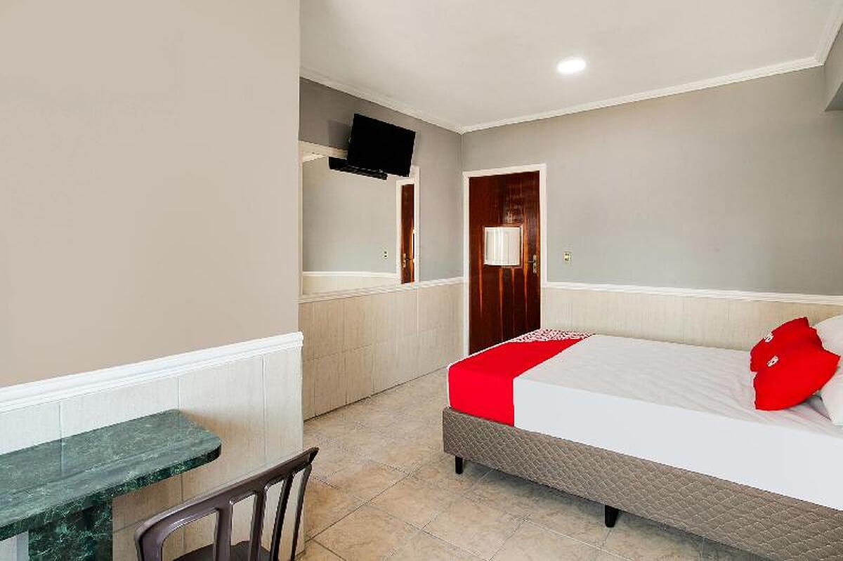 OYO Hotel Boneville