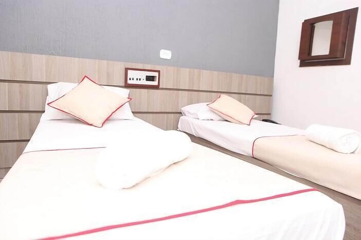 Oyo Vila Maria Hotel