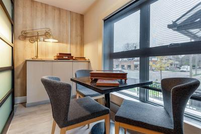 اینساینیا اسند هتل کالکشن