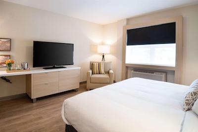 اینساینیا اسند هتل کالکشن