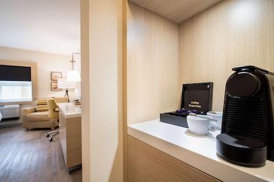 اینساینیا اسند هتل کالکشن