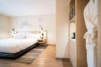 اینساینیا اسند هتل کالکشن