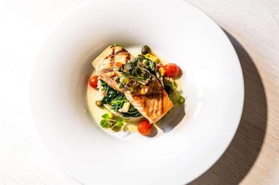 اینساینیا اسند هتل کالکشن