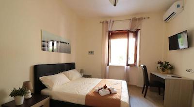 بی بی پیترارسا