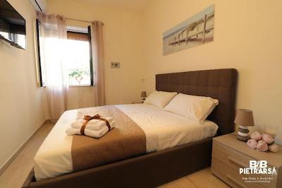 بی بی پیترارسا