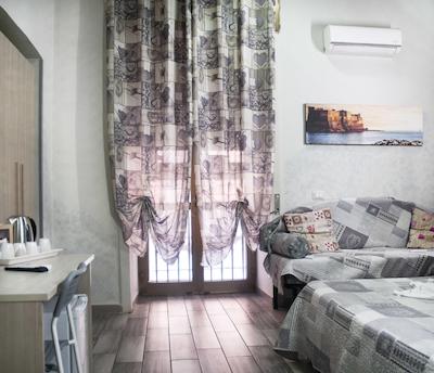 بی بی ویوا تاپولی