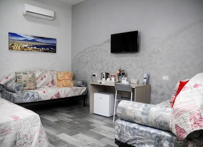 بی بی ویوا تاپولی