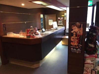 آساکوسا تاون هتل