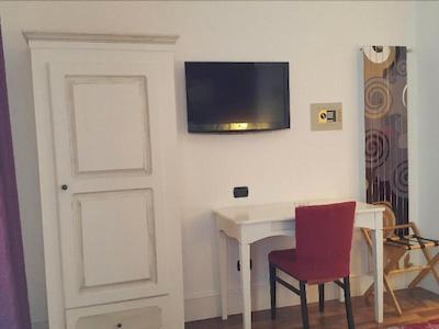 هتل مدیترانئو