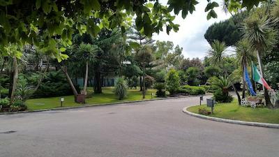 هتل مدیترانئو