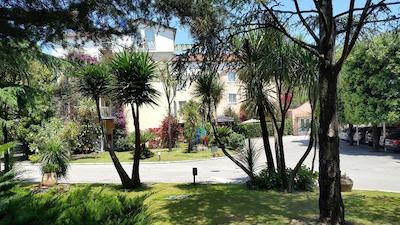 هتل مدیترانئو