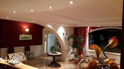 هتل مدیترانئو