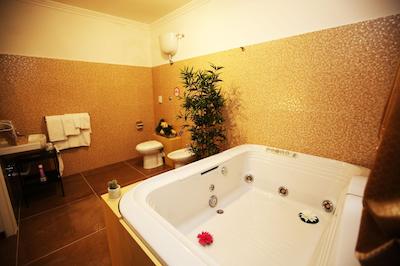 لا بلا ناپولی بی بی