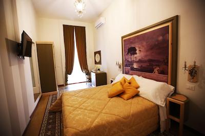 لا بلا ناپولی بی بی