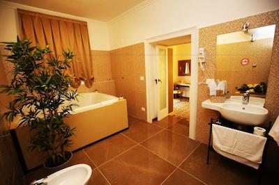 لا بلا ناپولی بی بی