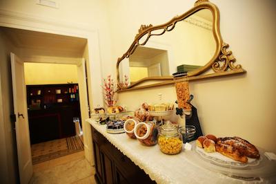 لا بلا ناپولی بی بی