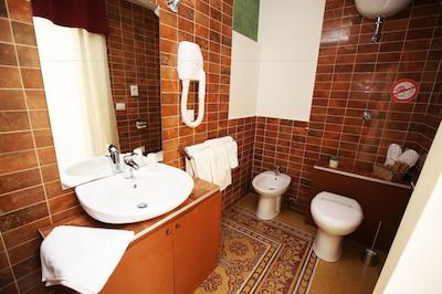 لا بلا ناپولی بی بی