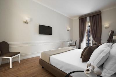 لا فونتانینا سوئیتز