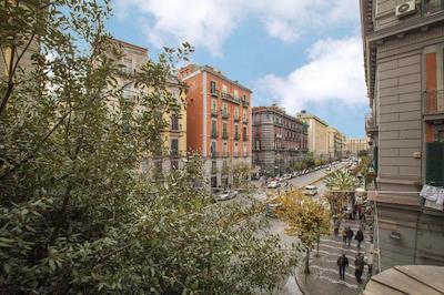 لا فونتانینا سوئیتز