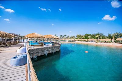 سان رایس آکوآ جوی ریزورت